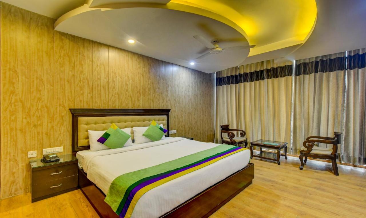 Treebo Elysee, Patel Nagar 데라둔 외부 사진
