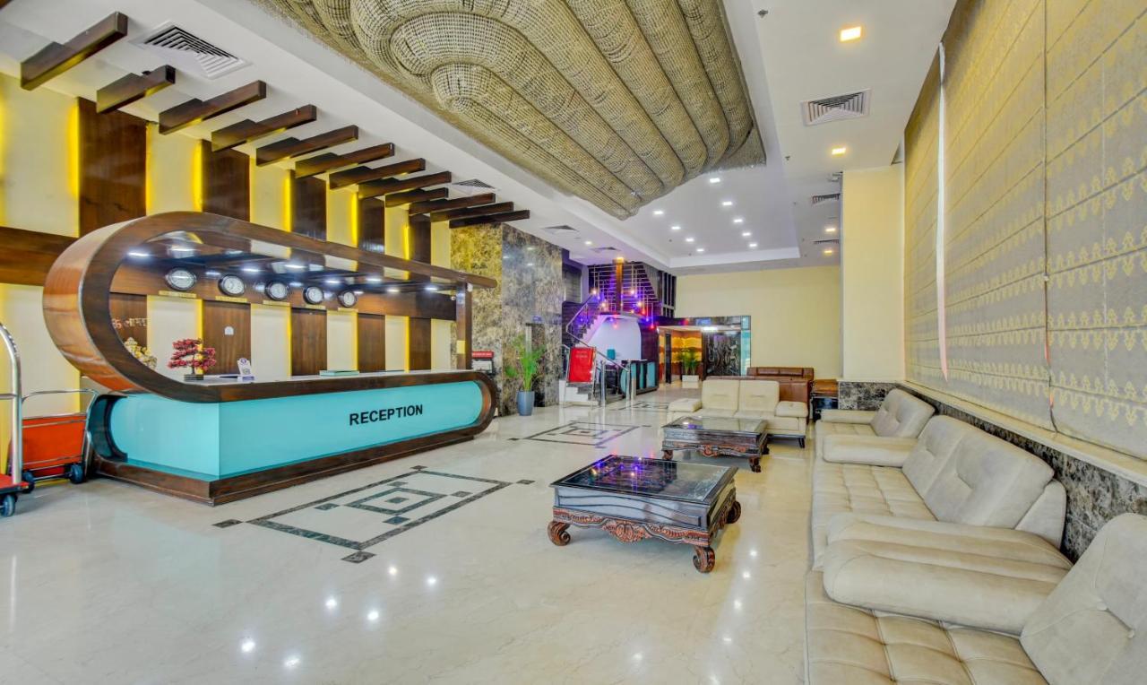Treebo Elysee, Patel Nagar 데라둔 외부 사진