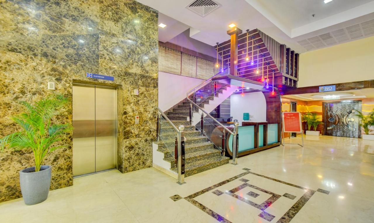 Treebo Elysee, Patel Nagar 데라둔 외부 사진